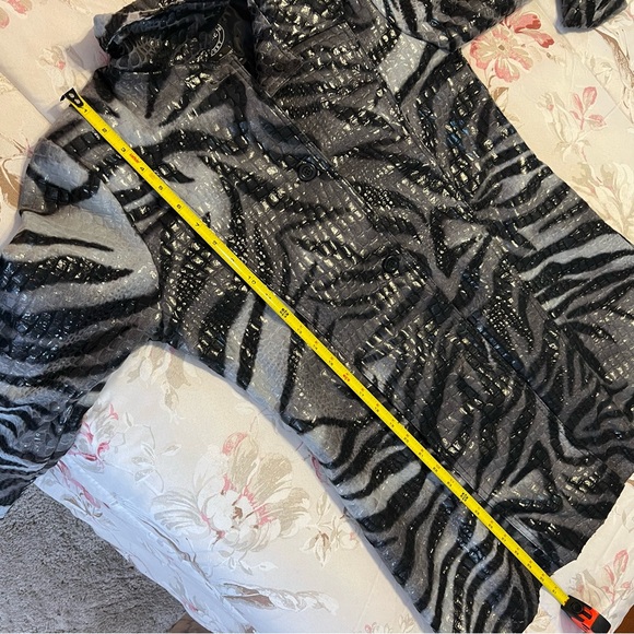 “Selene Sports” Coat Jscket - Picture 13 of 14